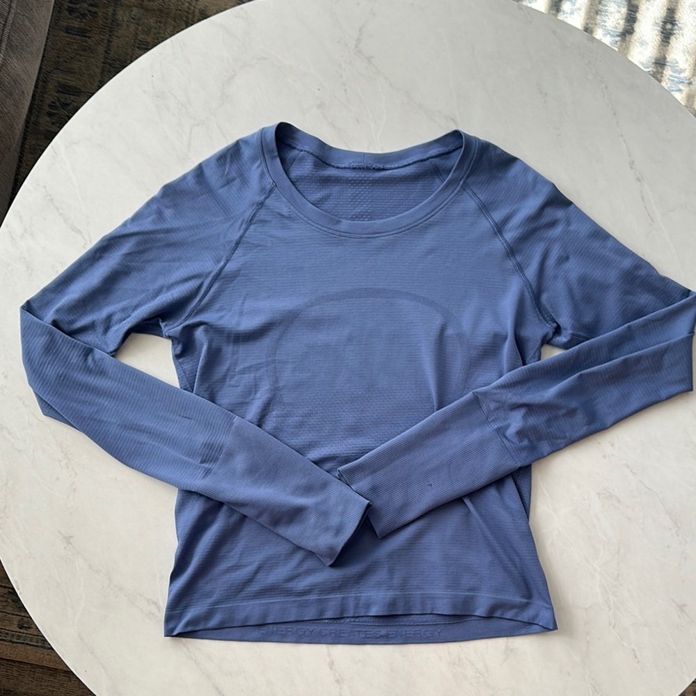 Lululemon swiftly tech waist length Blue Long Sleeve Top